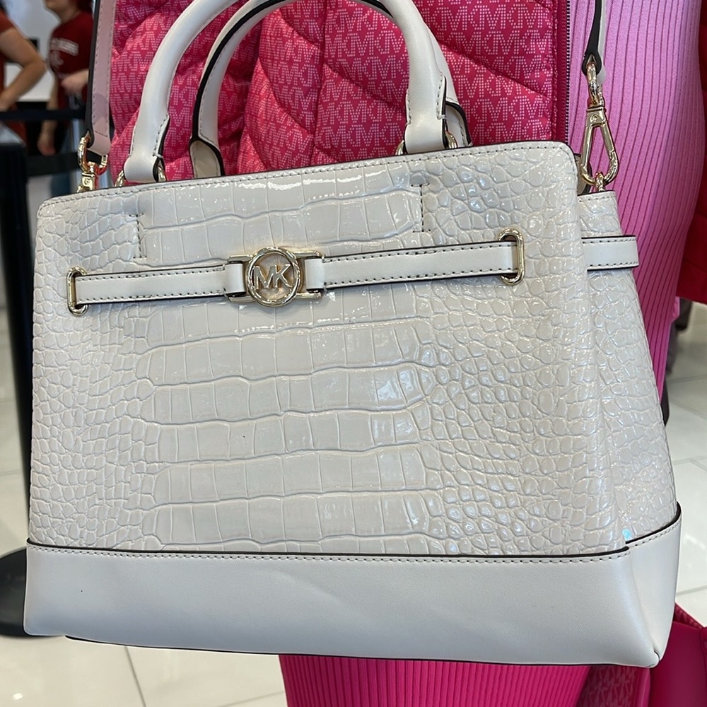 MICHAEL KORS
Reed Large Leather Belted Satchel Crossbody Handbag Center Zip - Picture 7 of 16